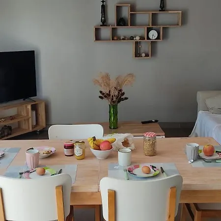 בית נופש Maison Des Acacias *